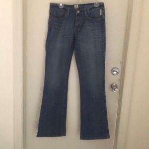 Boot cut jeans